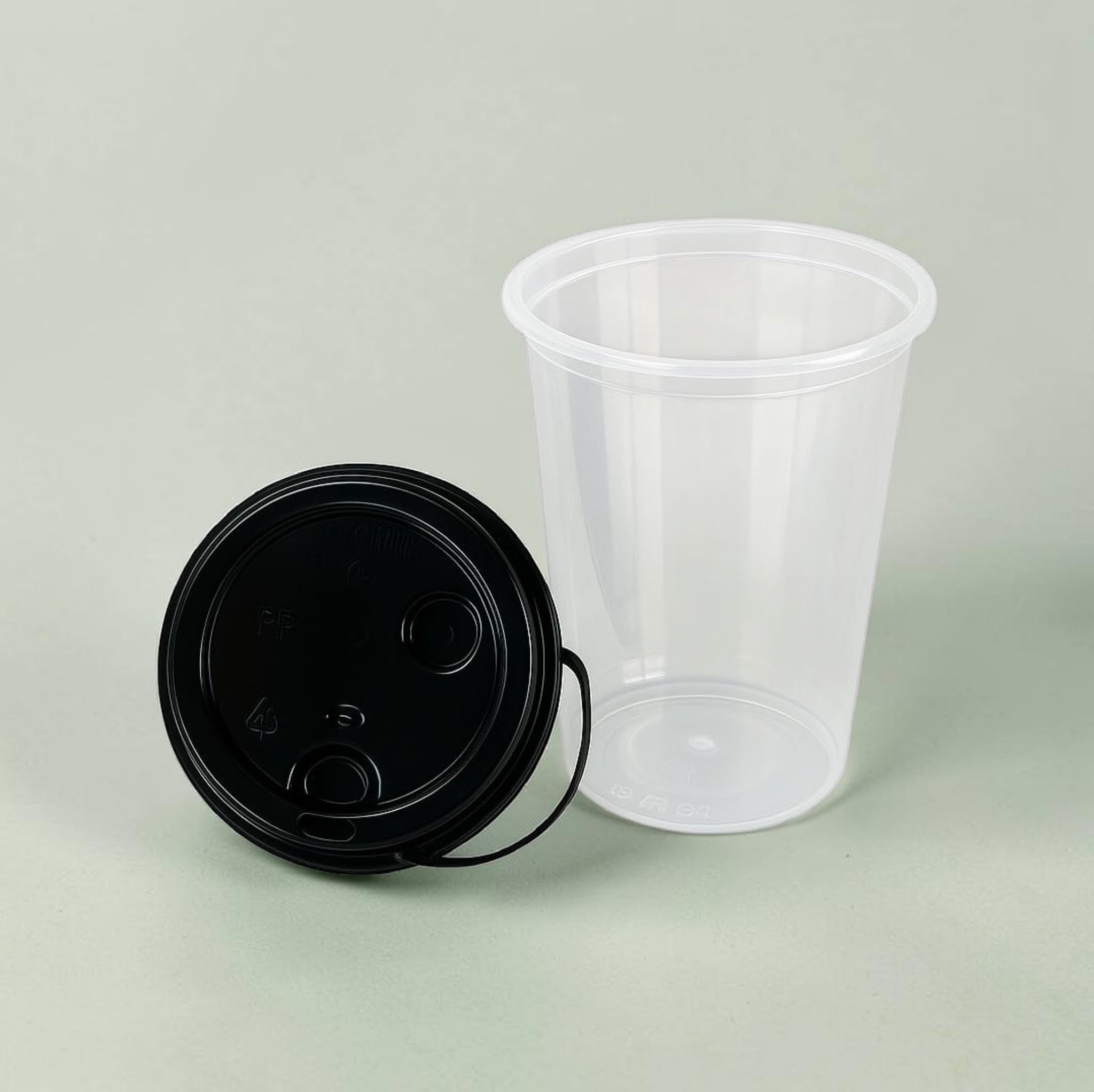 350ml Spill-Proof Sipper Glasses with Lid – Set of 50